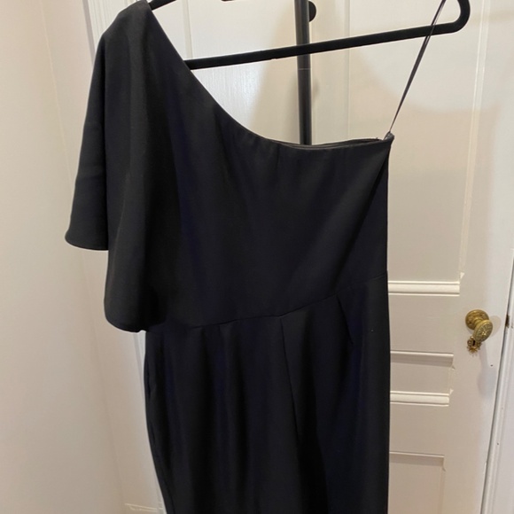 VENUS One Shoulder Wide Leg Black Jumpsuit - Size 6 - Picture 4 of 16